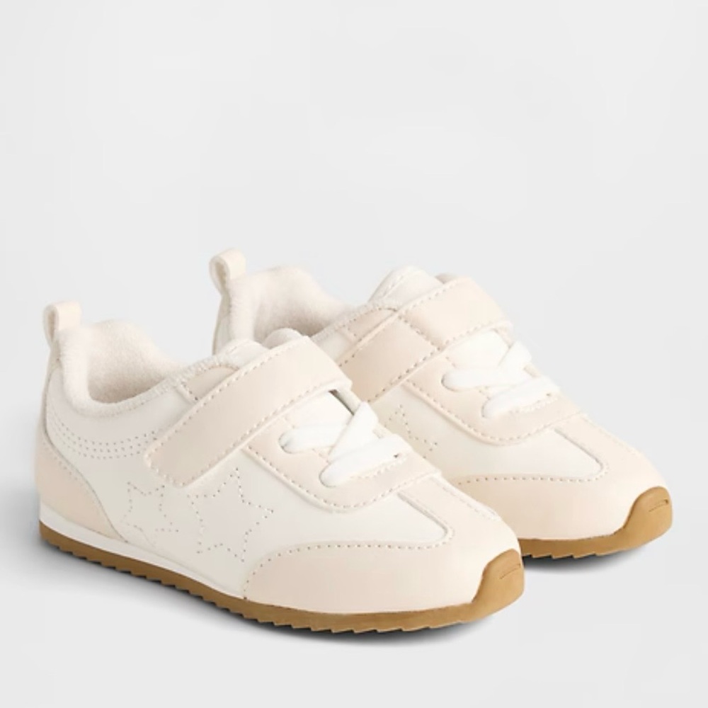 Baby Gap Toddler Star Sneakers (size 5)